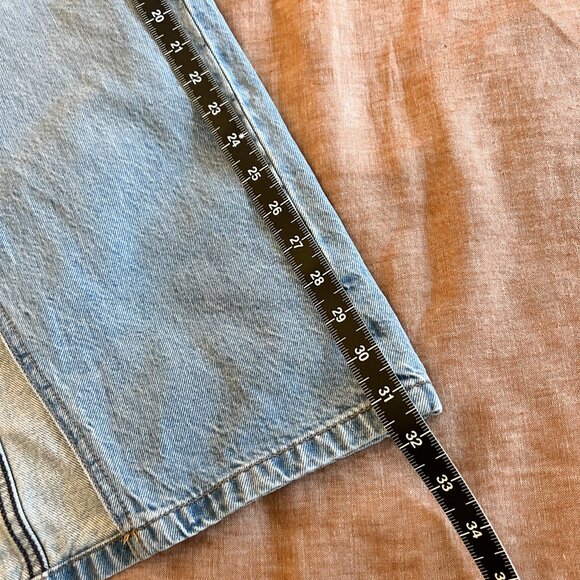 Abercrombie & Fitch - Denim Skirt. Size 26 / 2 - Picture 11 of 15